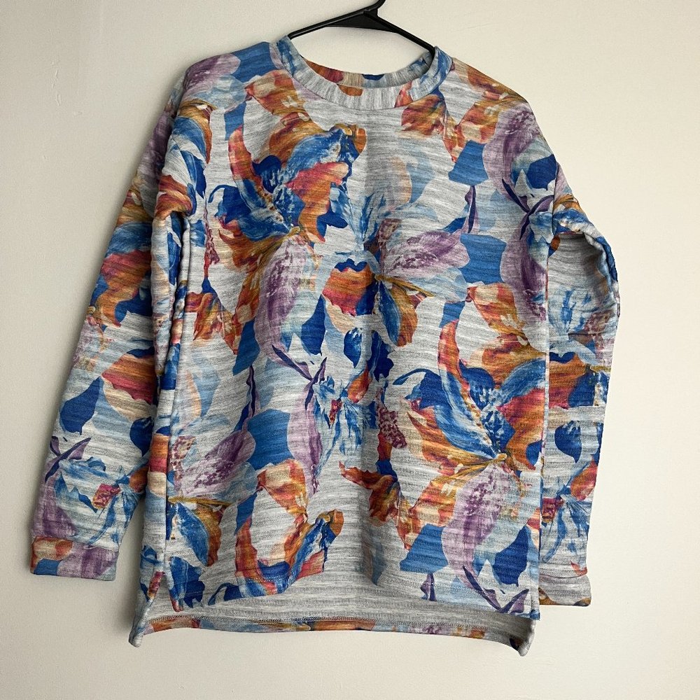floral sweat shirt
